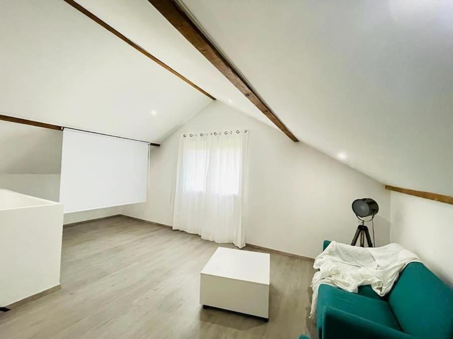 Superbe Appartement Avec Salle De Jeux Vaux-lès-Saint-Claude Esterno foto